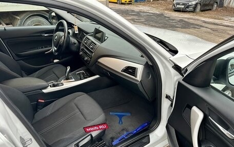 BMW 1 серия, 2017 год, 1 650 000 рублей, 12 фотография