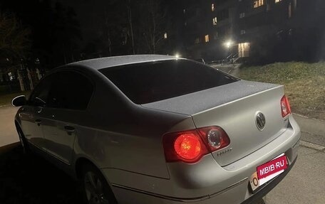 Volkswagen Passat B6, 2007 год, 880 000 рублей, 3 фотография