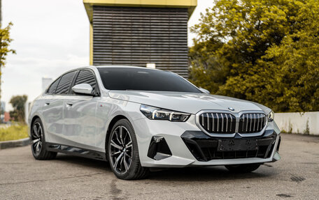 BMW 5 серия, 2025 год, 7 200 000 рублей, 7 фотография