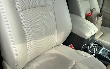 Toyota Land Cruiser Prado 150 рестайлинг 2, 2021 год, 7 100 000 рублей, 10 фотография