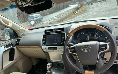 Toyota Land Cruiser Prado 150 рестайлинг 2, 2021 год, 7 100 000 рублей, 7 фотография