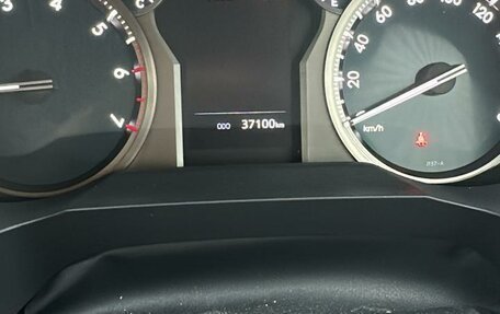 Toyota Land Cruiser Prado 150 рестайлинг 2, 2021 год, 7 100 000 рублей, 11 фотография