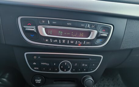 Renault Megane III, 2012 год, 750 000 рублей, 2 фотография