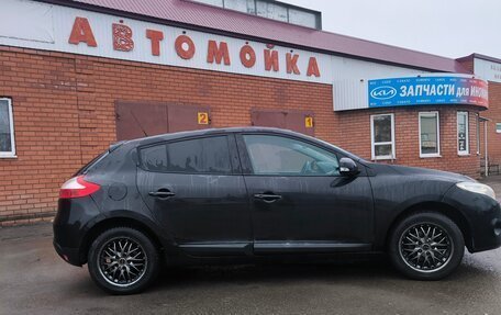 Renault Megane III, 2012 год, 750 000 рублей, 11 фотография