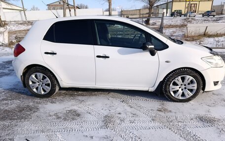 Toyota Auris II, 2009 год, 600 000 рублей, 4 фотография