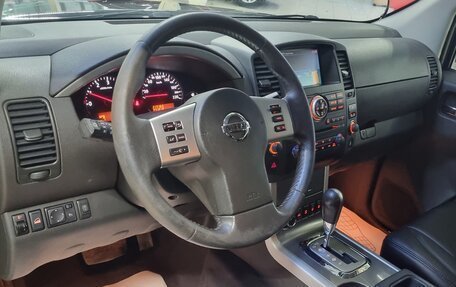 Nissan Pathfinder, 2012 год, 1 500 000 рублей, 10 фотография