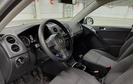 Volkswagen Tiguan I, 2011 год, 1 165 000 рублей, 20 фотография