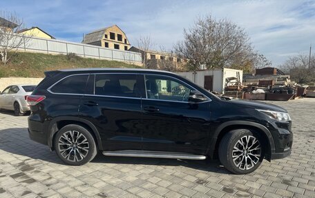 Toyota Highlander III, 2014 год, 2 920 000 рублей, 3 фотография