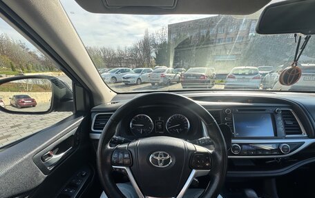 Toyota Highlander III, 2014 год, 2 920 000 рублей, 12 фотография