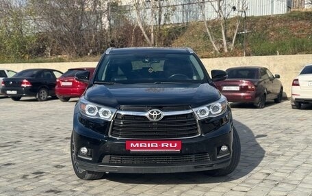 Toyota Highlander III, 2014 год, 2 920 000 рублей, 9 фотография