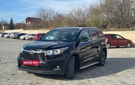 Toyota Highlander III, 2014 год, 2 920 000 рублей, 8 фотография