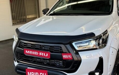 Toyota Hilux VIII, 2022 год, 3 893 000 рублей, 5 фотография