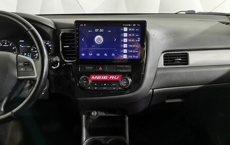 Mitsubishi Outlander III рестайлинг 3, 2014 год, 1 205 000 рублей, 15 фотография