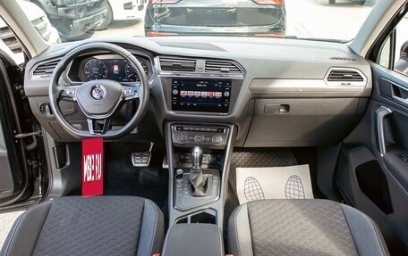 Volkswagen Tiguan II, 2020 год, 2 345 000 рублей, 16 фотография