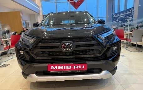 Toyota RAV4, 2025 год, 4 950 000 рублей, 2 фотография