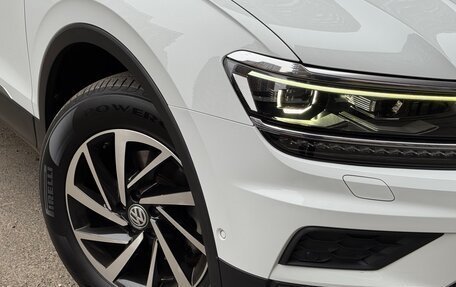 Volkswagen Tiguan II, 2018 год, 2 650 000 рублей, 8 фотография