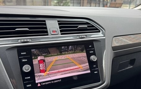 Volkswagen Tiguan II, 2018 год, 2 650 000 рублей, 14 фотография