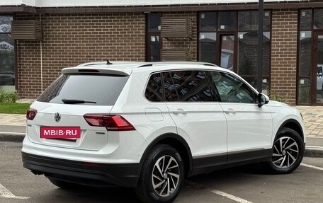 Volkswagen Tiguan II, 2018 год, 2 650 000 рублей, 6 фотография
