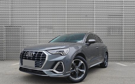 Audi Q3, 2022 год, 2 490 000 рублей, 2 фотография