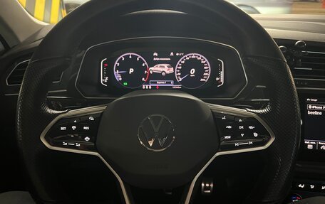 Volkswagen Tiguan II, 2019 год, 3 990 000 рублей, 8 фотография
