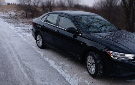 Volkswagen Jetta VII, 2018 год, 1 700 000 рублей, 3 фотография