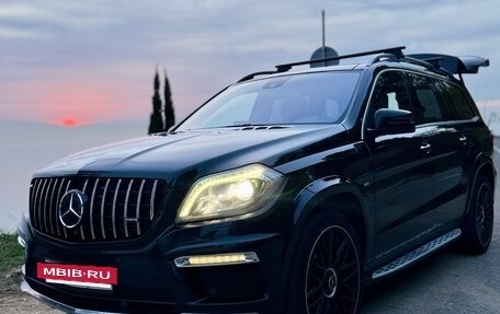 Mercedes-Benz GL-Класс, 2014 год, 2 490 000 рублей, 2 фотография