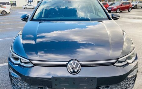 Volkswagen Golf VIII, 2021 год, 2 380 000 рублей, 9 фотография