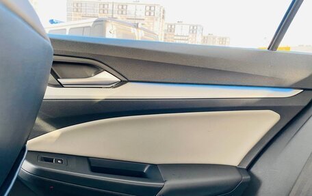 Volkswagen Golf VIII, 2021 год, 2 380 000 рублей, 19 фотография