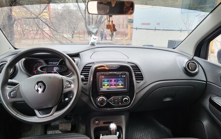 Renault Kaptur I рестайлинг, 2018 год, 1 550 000 рублей, 7 фотография