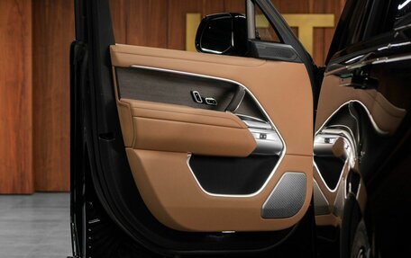 Land Rover Range Rover IV рестайлинг, 2025 год, 27 340 000 рублей, 9 фотография