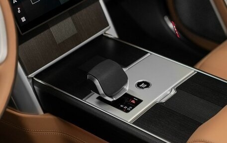 Land Rover Range Rover IV рестайлинг, 2025 год, 27 340 000 рублей, 22 фотография