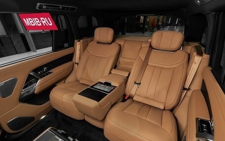 Land Rover Range Rover IV рестайлинг, 2025 год, 27 340 000 рублей, 30 фотография