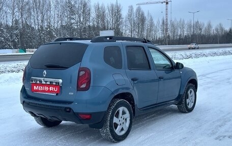 Renault Duster I рестайлинг, 2015 год, 990 000 рублей, 2 фотография