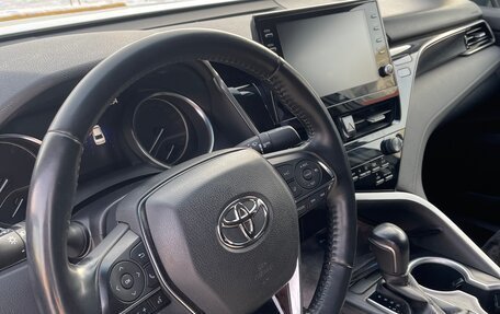 Toyota Camry, 2022 год, 3 785 000 рублей, 8 фотография