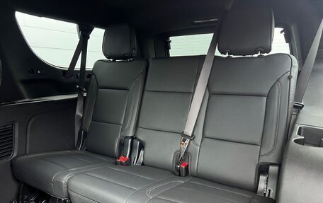 Chevrolet Suburban, 2025 год, 18 000 000 рублей, 24 фотография