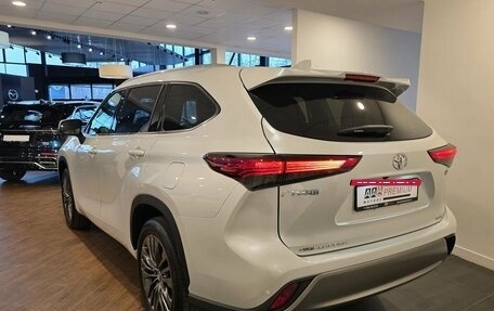 Toyota Highlander, 2025 год, 5 949 000 рублей, 2 фотография