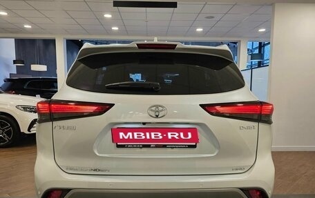 Toyota Highlander, 2025 год, 5 949 000 рублей, 3 фотография