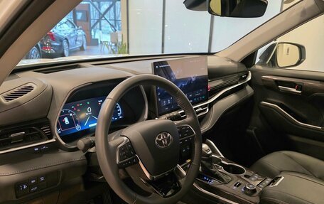 Toyota Highlander, 2025 год, 5 949 000 рублей, 20 фотография