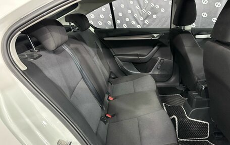 Skoda Octavia, 2015 год, 1 000 000 рублей, 16 фотография