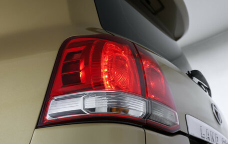 Toyota Land Cruiser 200, 2008 год, 2 599 000 рублей, 26 фотография