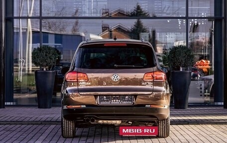 Volkswagen Tiguan I, 2015 год, 1 355 000 рублей, 5 фотография