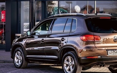 Volkswagen Tiguan I, 2015 год, 1 355 000 рублей, 8 фотография