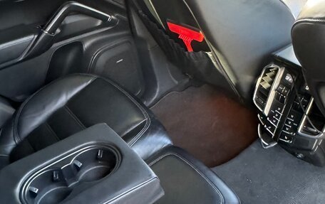 Porsche Cayenne III, 2011 год, 1 870 000 рублей, 16 фотография