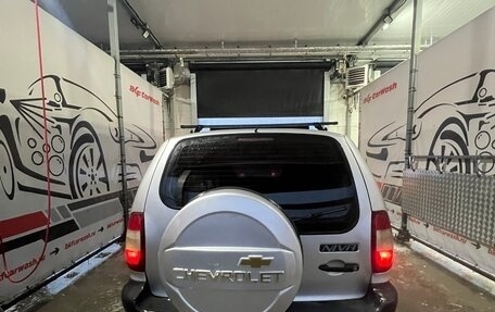 Chevrolet Niva I рестайлинг, 2004 год, 275 000 рублей, 6 фотография