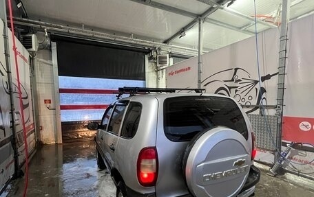 Chevrolet Niva I рестайлинг, 2004 год, 275 000 рублей, 4 фотография