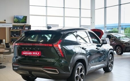 Geely Atlas, 2025 год, 3 700 000 рублей, 5 фотография