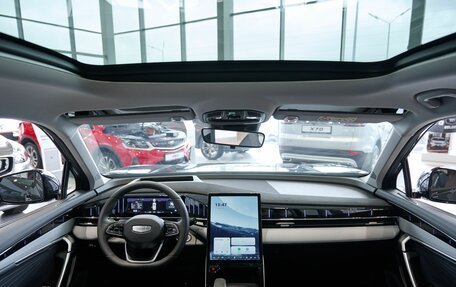 Geely Atlas, 2025 год, 3 700 000 рублей, 16 фотография