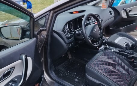 KIA cee'd III, 2014 год, 990 000 рублей, 10 фотография