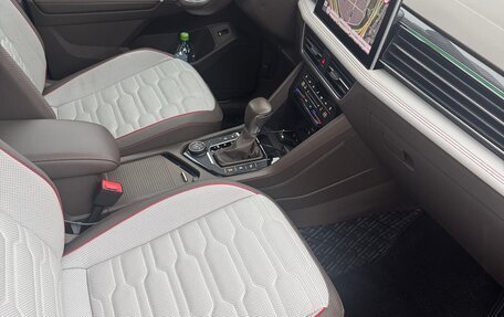 Volkswagen Tiguan II, 2021 год, 3 980 000 рублей, 15 фотография