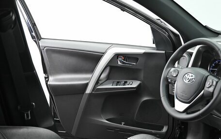 Toyota RAV4, 2019 год, 2 695 000 рублей, 7 фотография